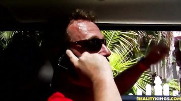 thumb-img