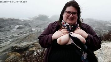 Oceanside Titty Flash